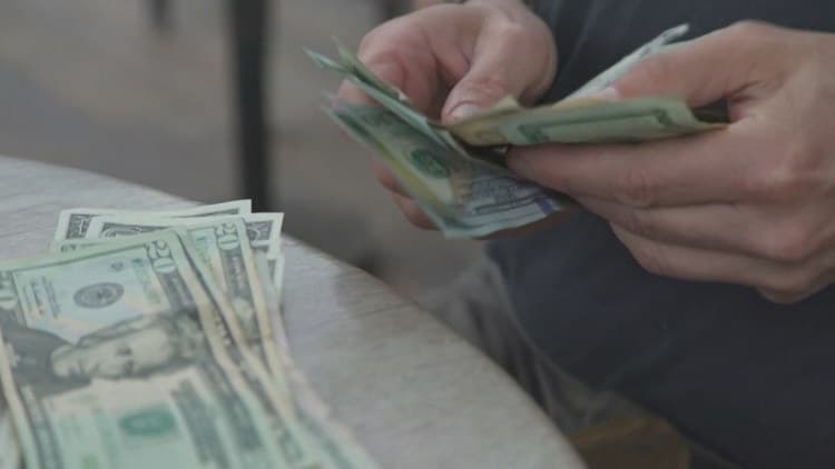 Inflation easing: DFW prices rise slower than national average in July